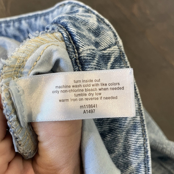 Lane Bryant Signature Fit Mid Rise Boyfriend Bermuda Shorts Size 14 Women’s - Picture 6 of 9